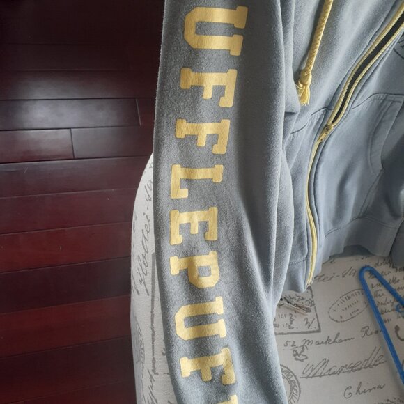 Hufflepuff Adult Hooded Sweatshirt - Picture 9 of 10